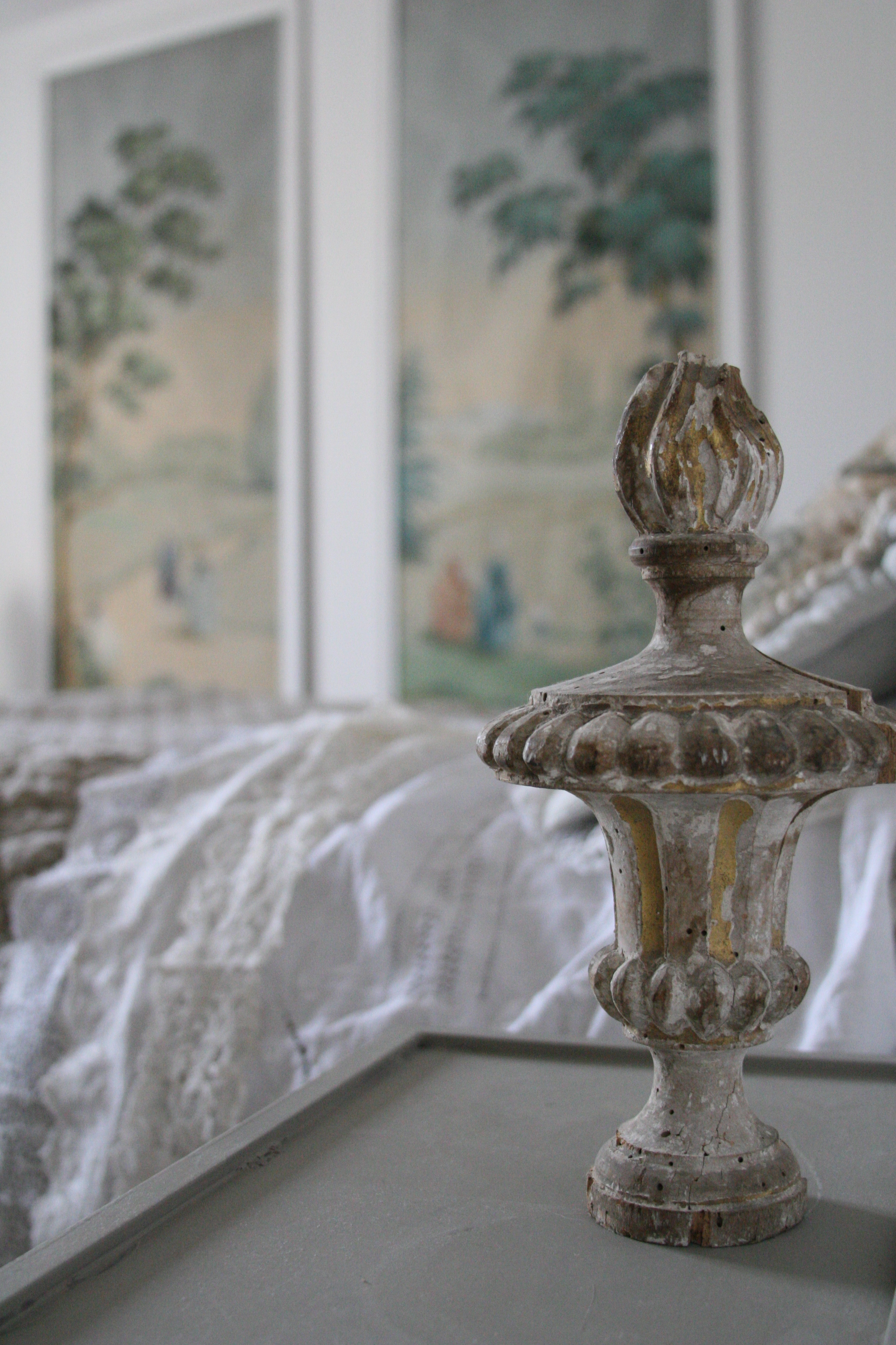 French lace bed linens