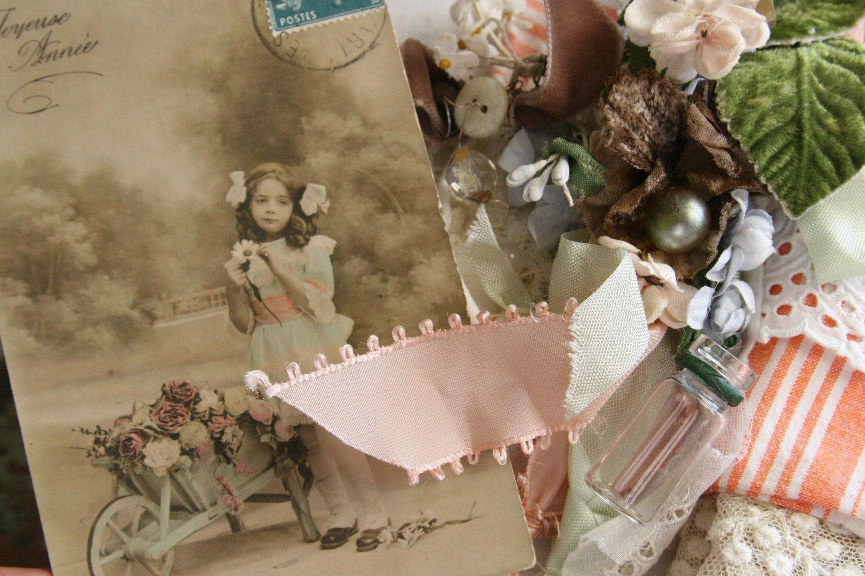 French vintage romantic postcard