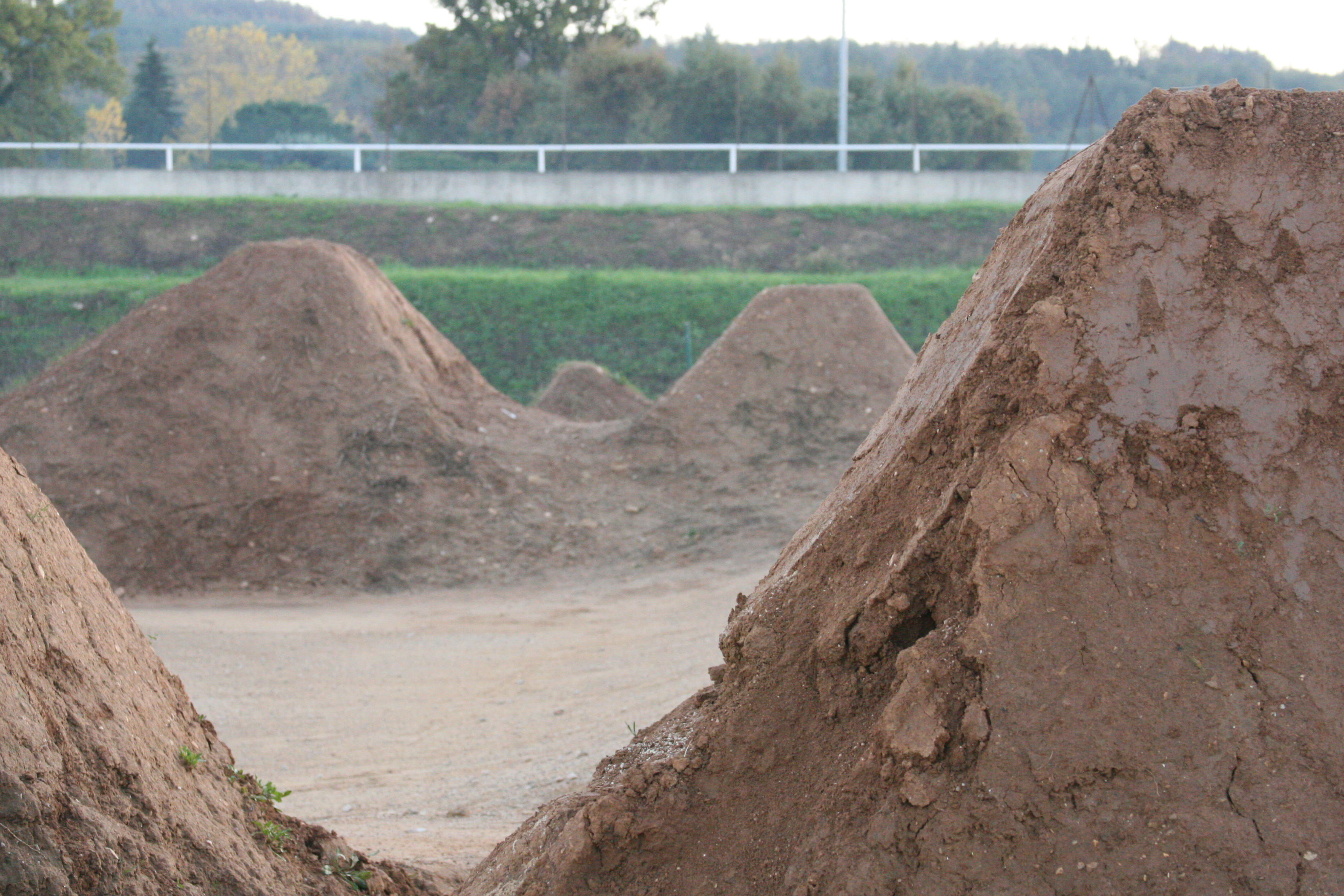 dirt jumps BMX dirt jumps BMX