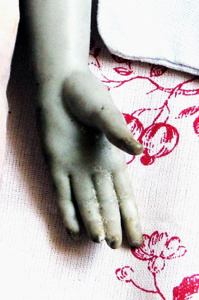 Doll-hand