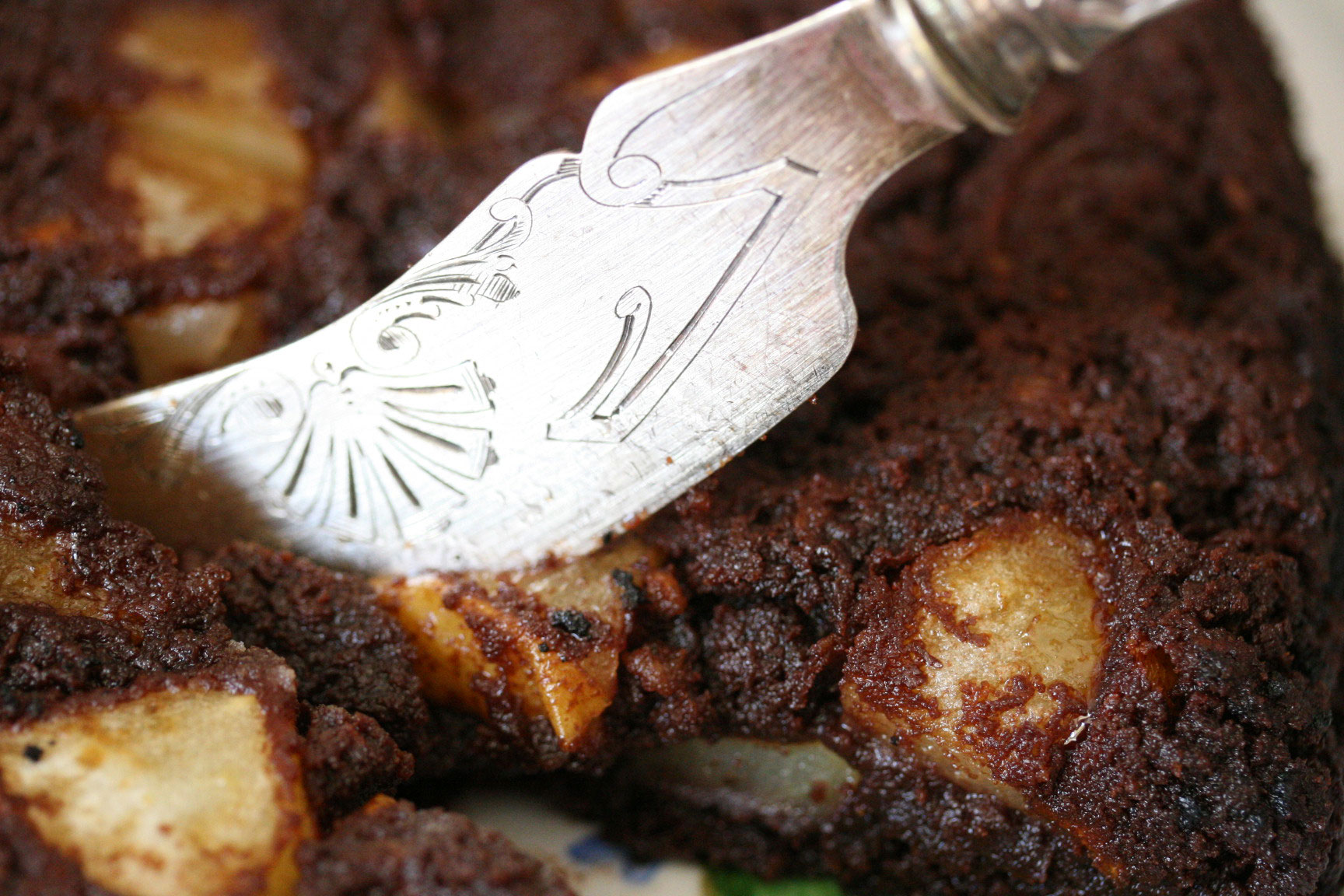 Chocolate-pear-cake Chocolate-pear-cake