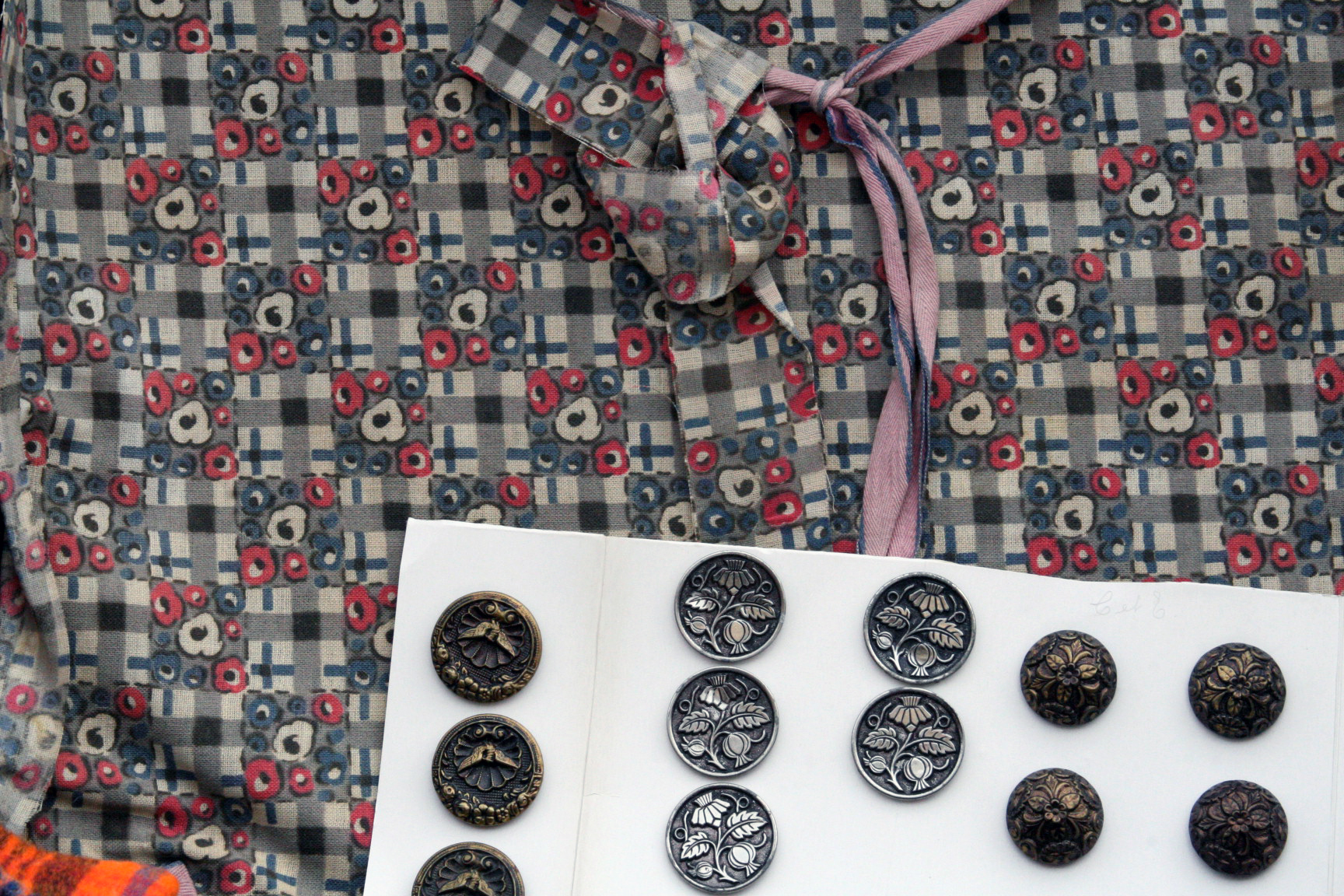 buttons buttons