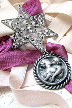 Casanova-medal Casanova-medal