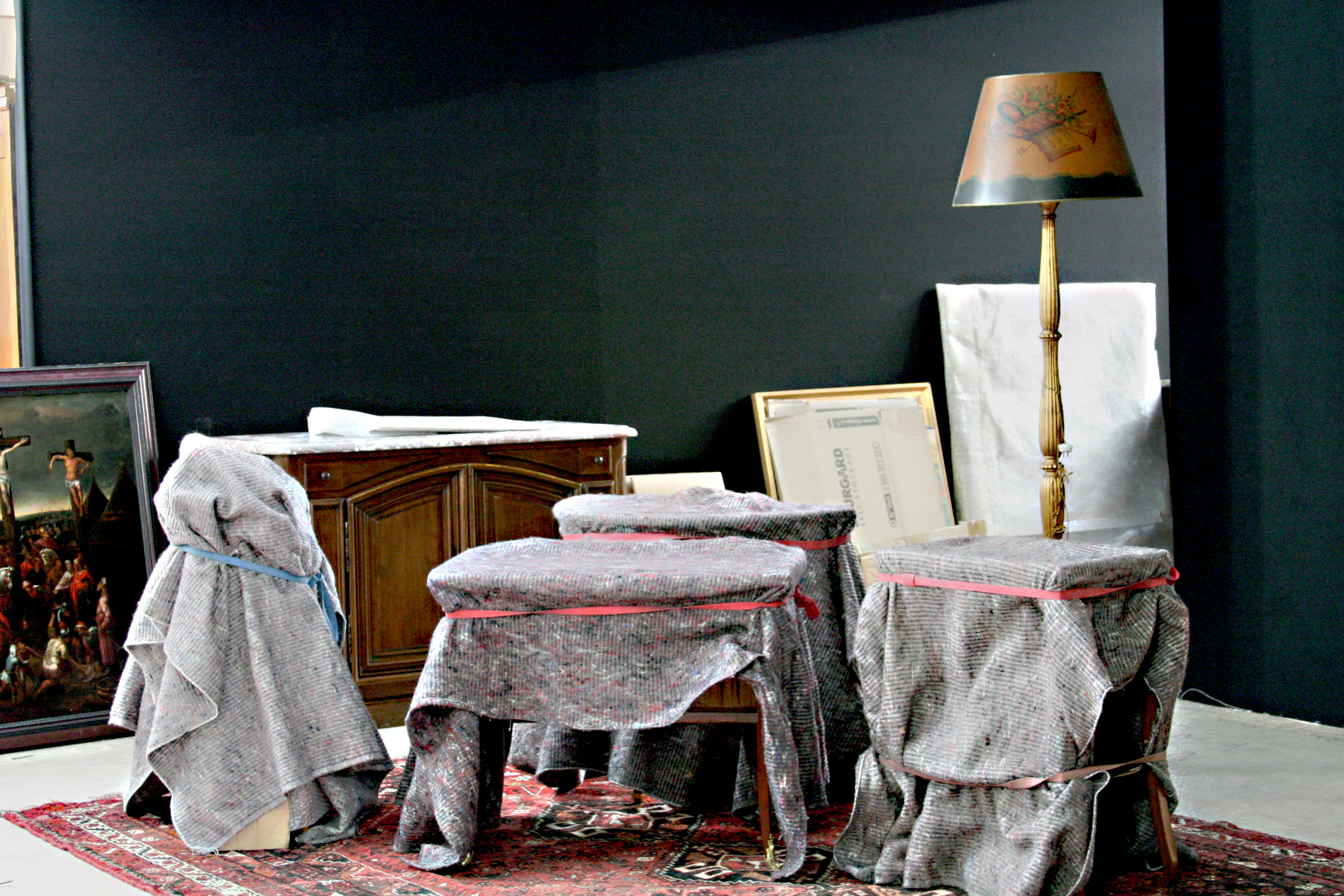 Antique salon set up