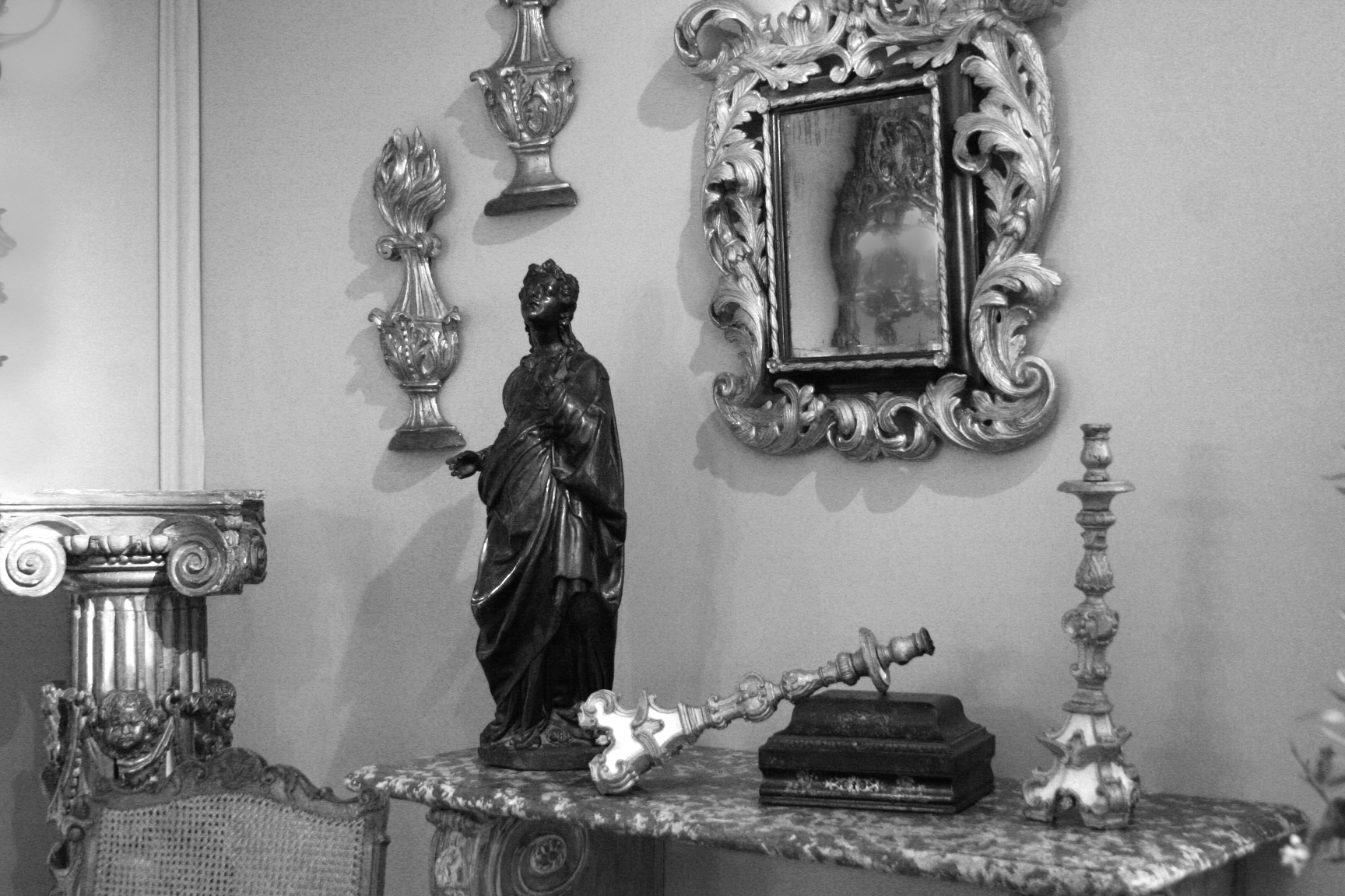 18th century gilded antiques