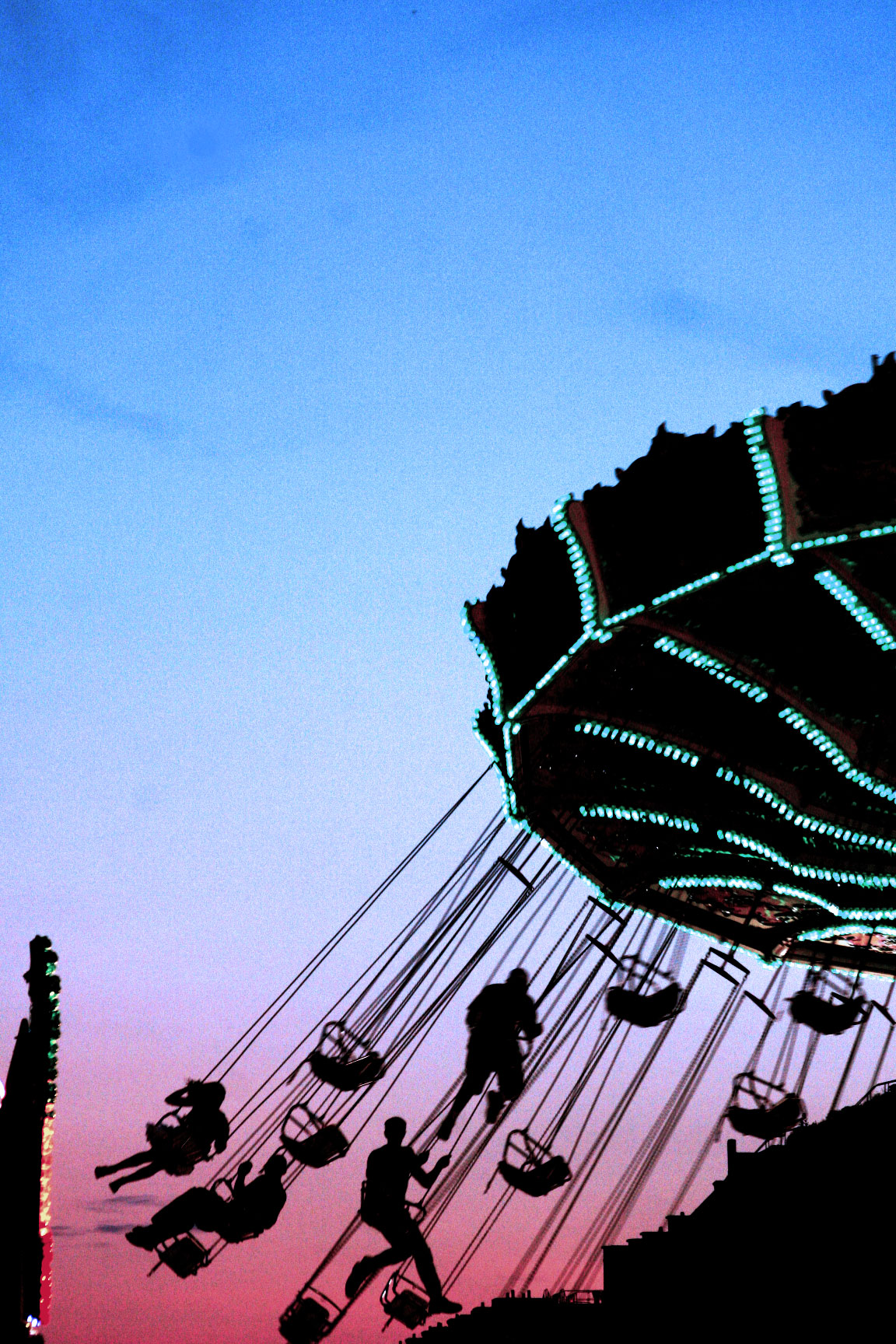 Merry go round swing Paris Merry go round swing Paris