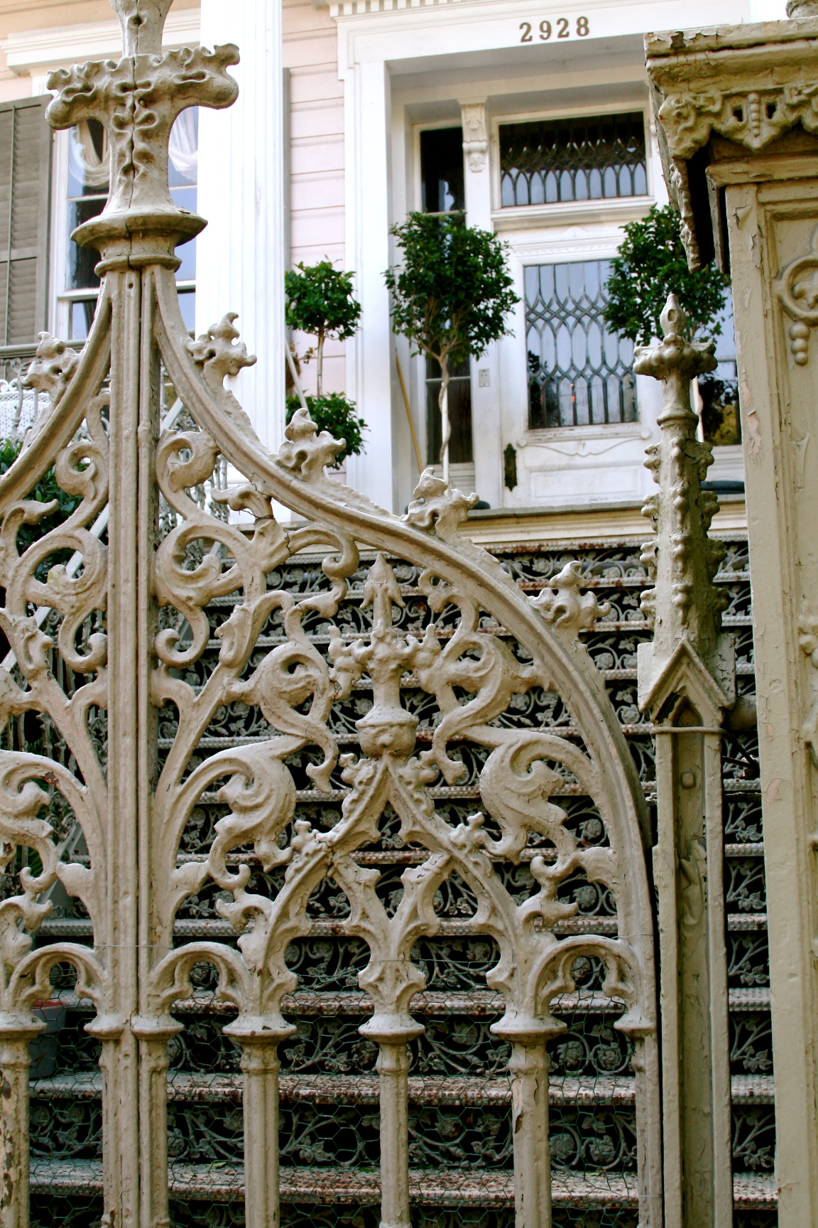 iron gate the garden district new orleans