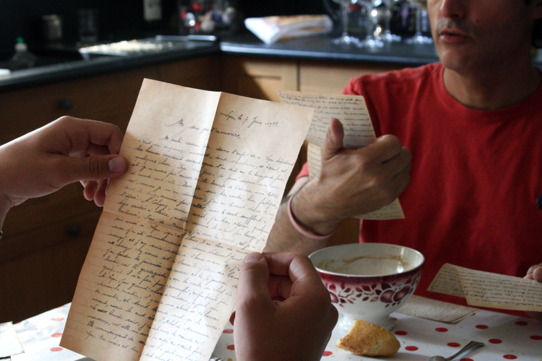 Reading WWII letters