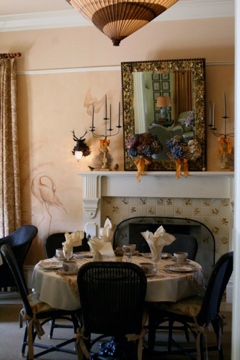 Autumn decor dining room Tallman