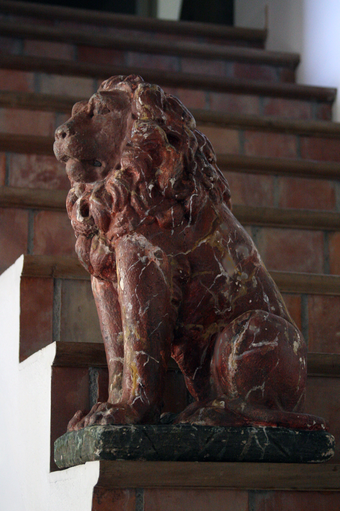 French Antique Lion
