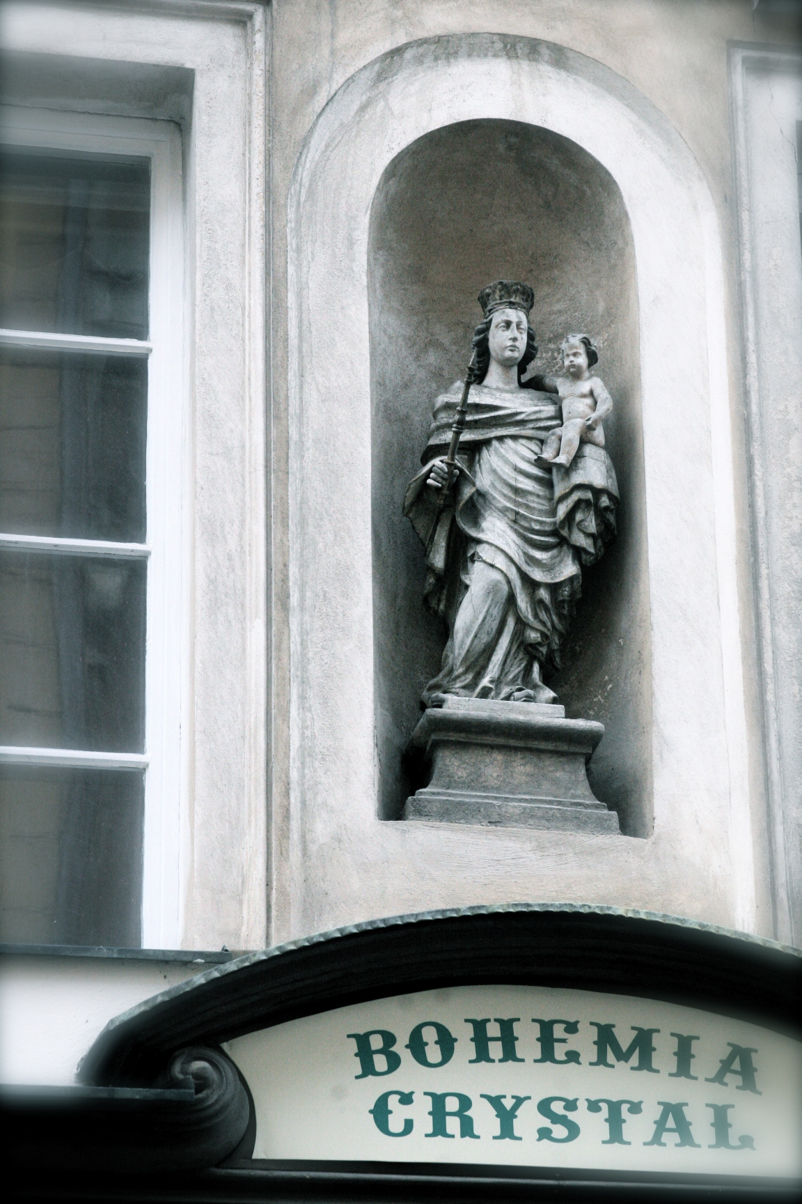 Virgin and Jesus Prague Virgin and Jesus Prague