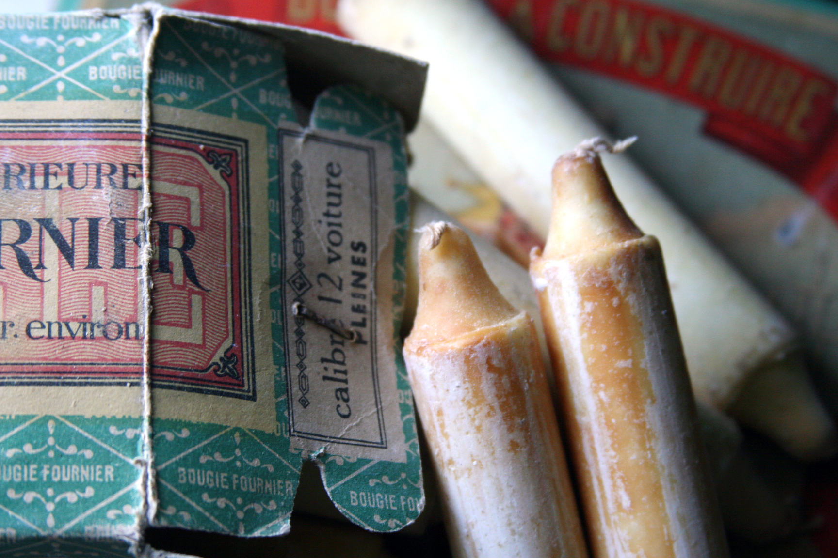 Candles-for-car-lamps