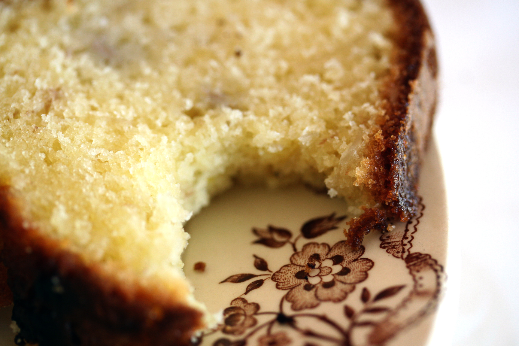 Yogurt-cake