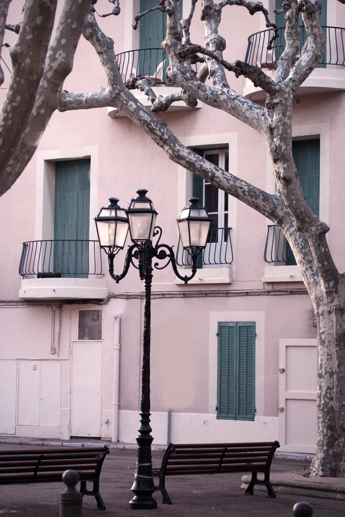 French-riviera-facade