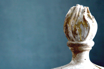 French-antique-detail-flame