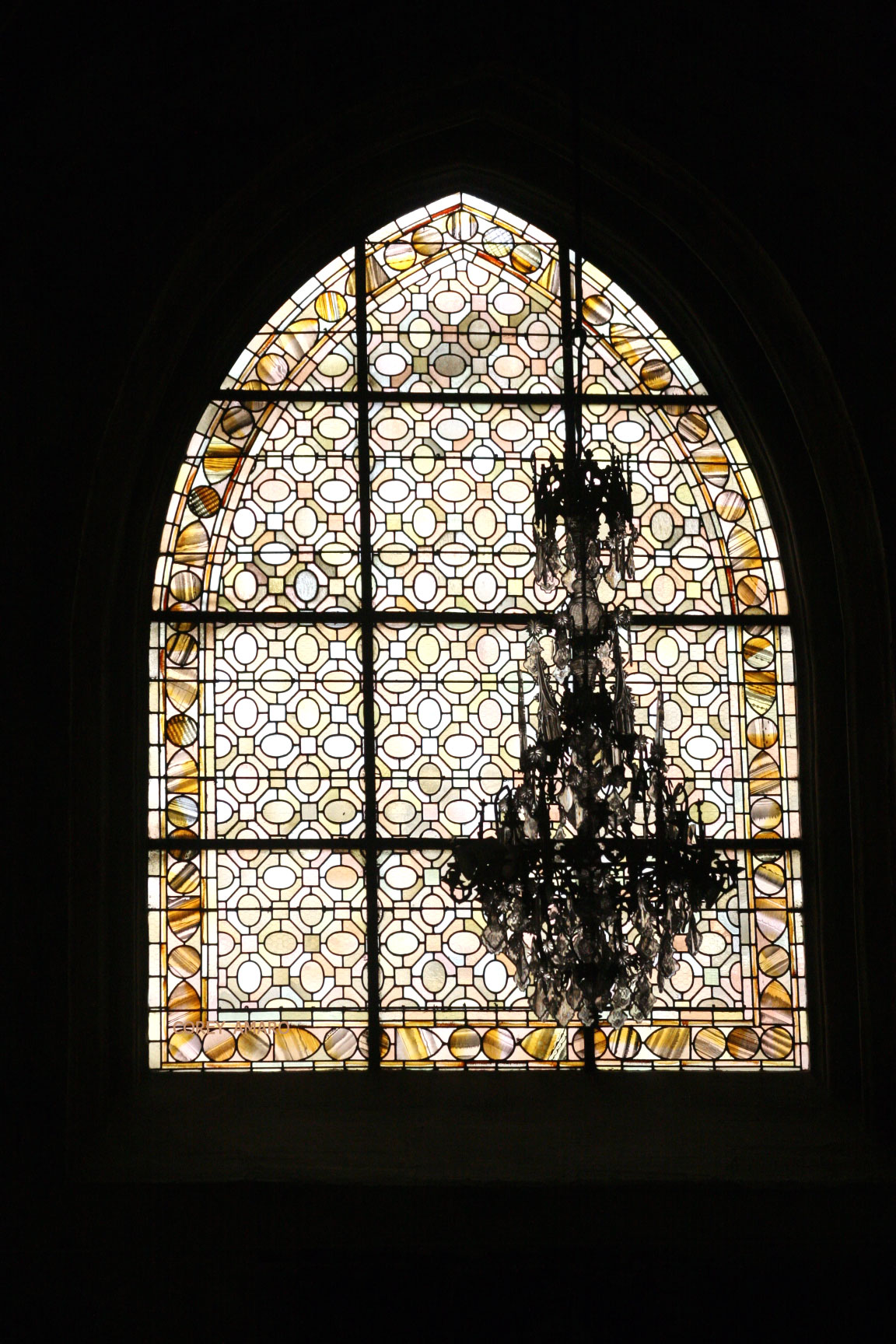 Stain-glass