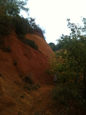 Rustrel... Red sand canyon
