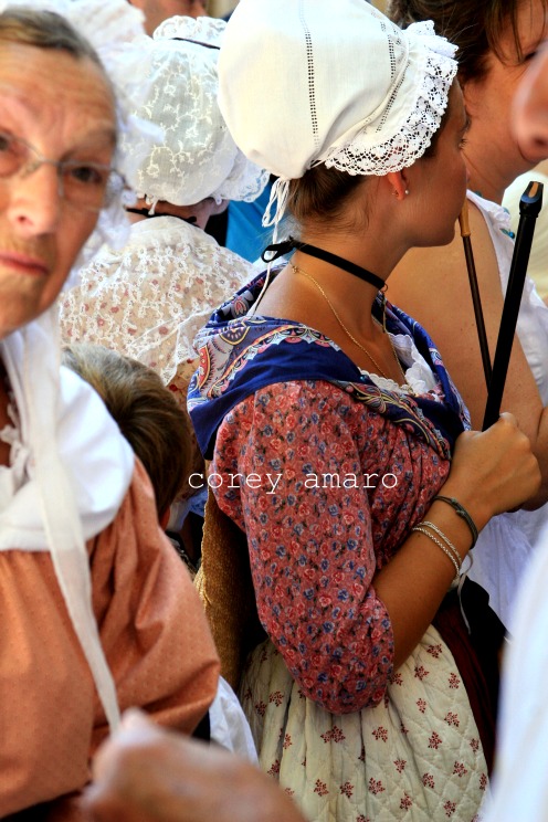 Provencal clothing in provence
