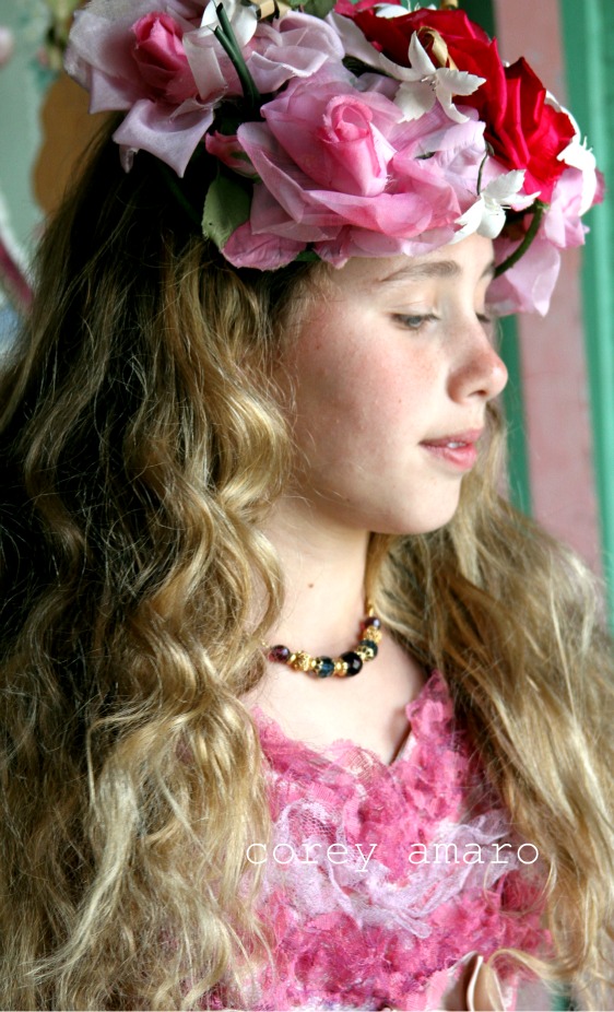 Crown of roses easter