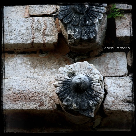 Ancient mexican ruins 