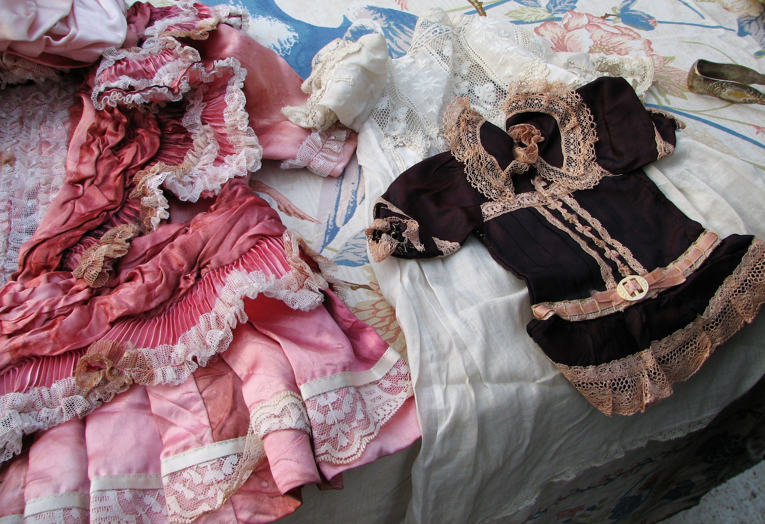 Doll clothes