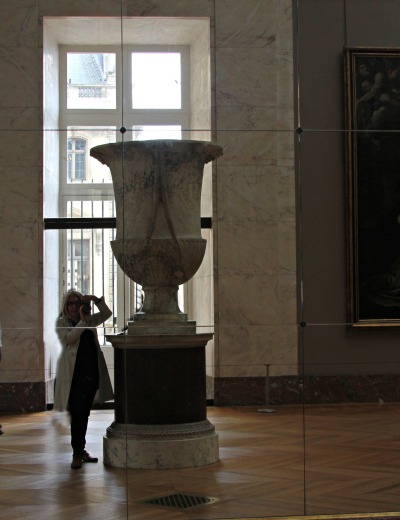 Urn in the louvre