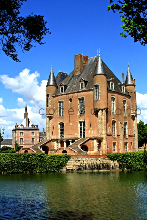 Loiret chateau du bellegarde Loiret chateau du bellegarde