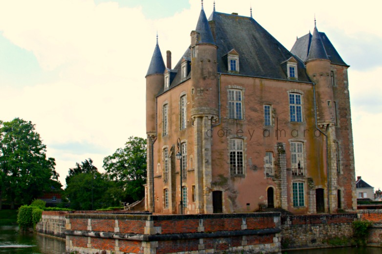 Loiret countryside chateau du bellegarde Loiret countryside chateau du bellegarde