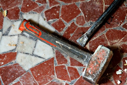 Tools of the trade, French Tools of the trade, French