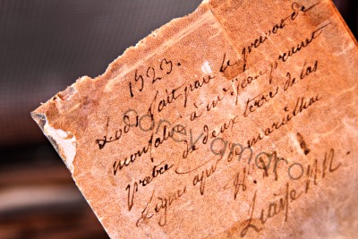 1523 French Antique Letter