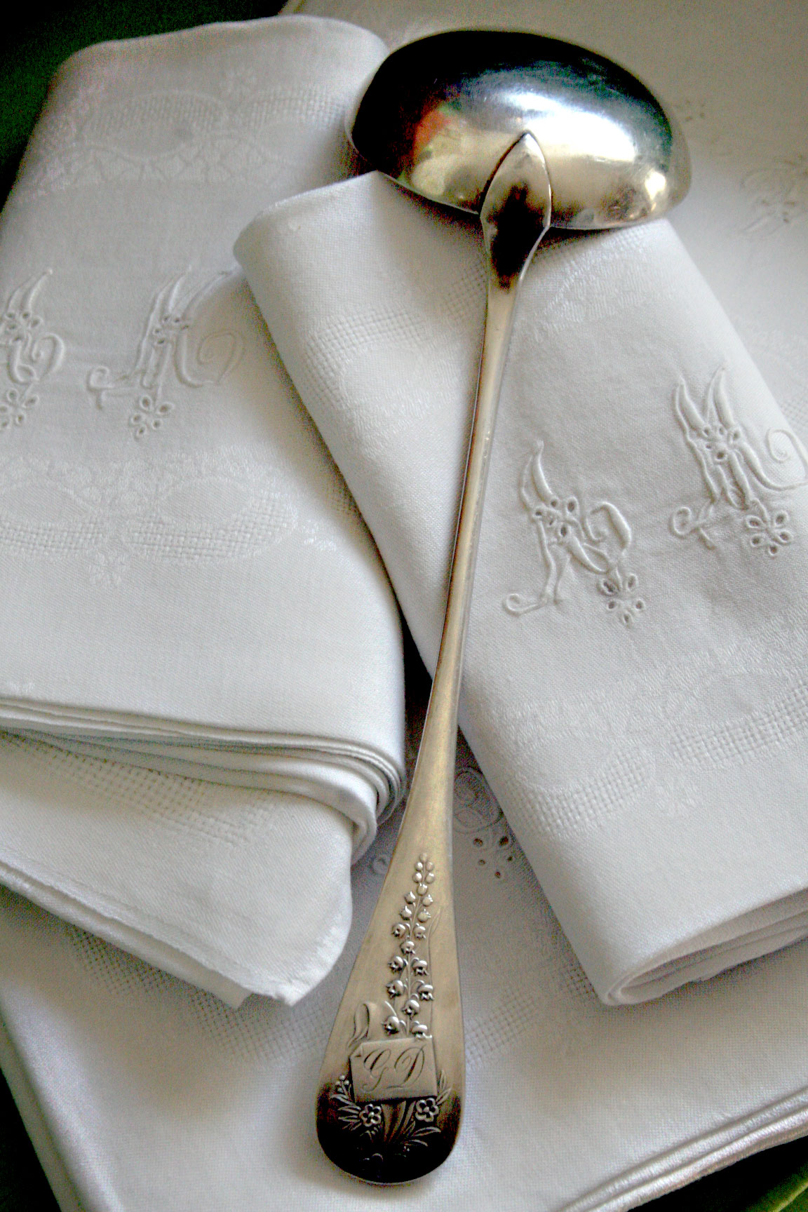 Ninetten-century-ladle