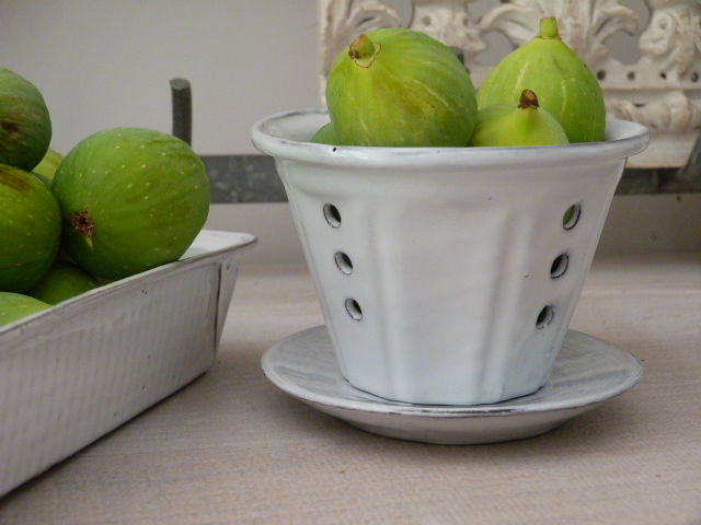 Hand made strainer reves