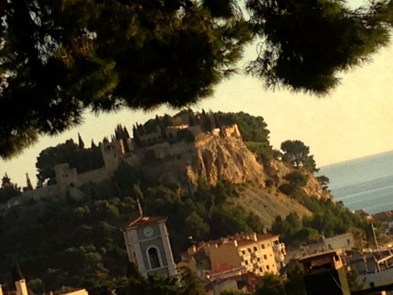 Cassis Sunday Afternoon