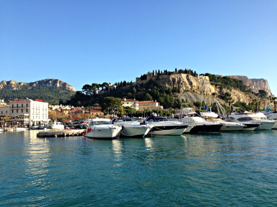 Sunday in Cassis Dec. 