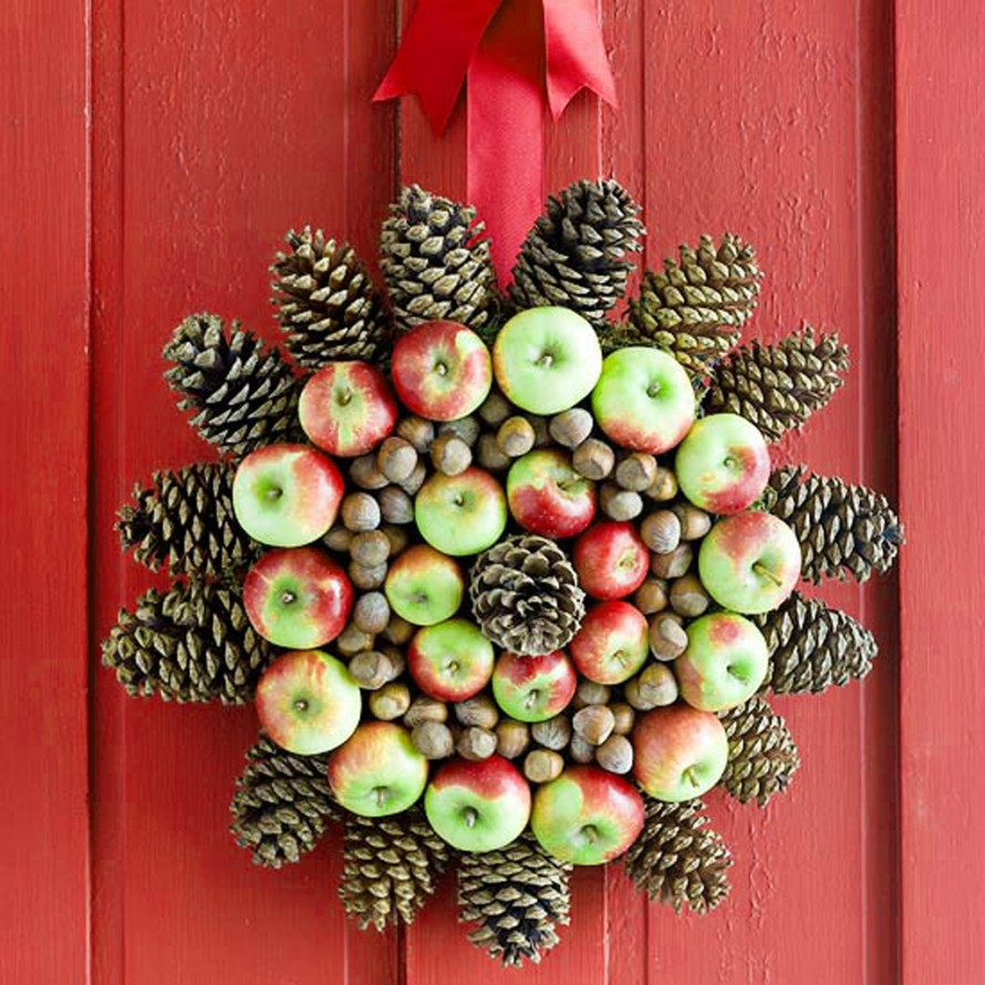 Christmas-wreath-apple-medallion-idea