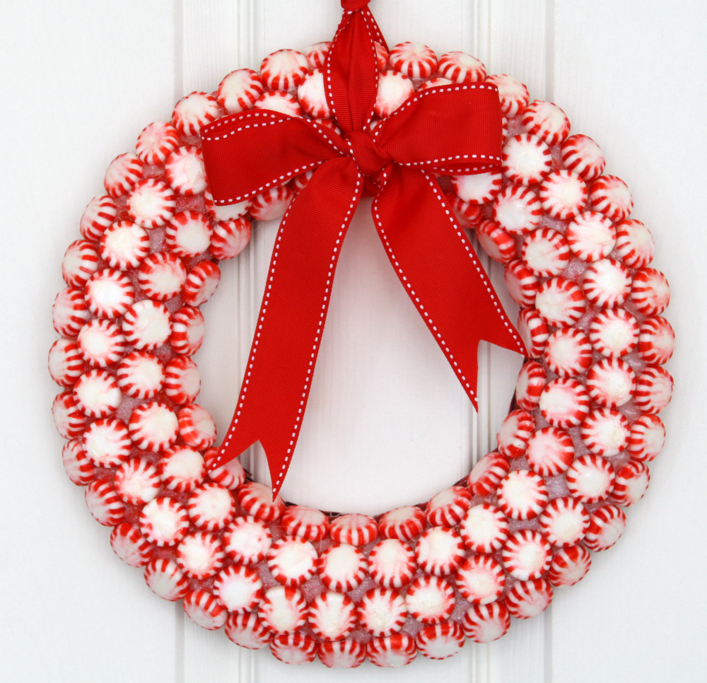 Peppermint-Candy-Christmas-Wreath