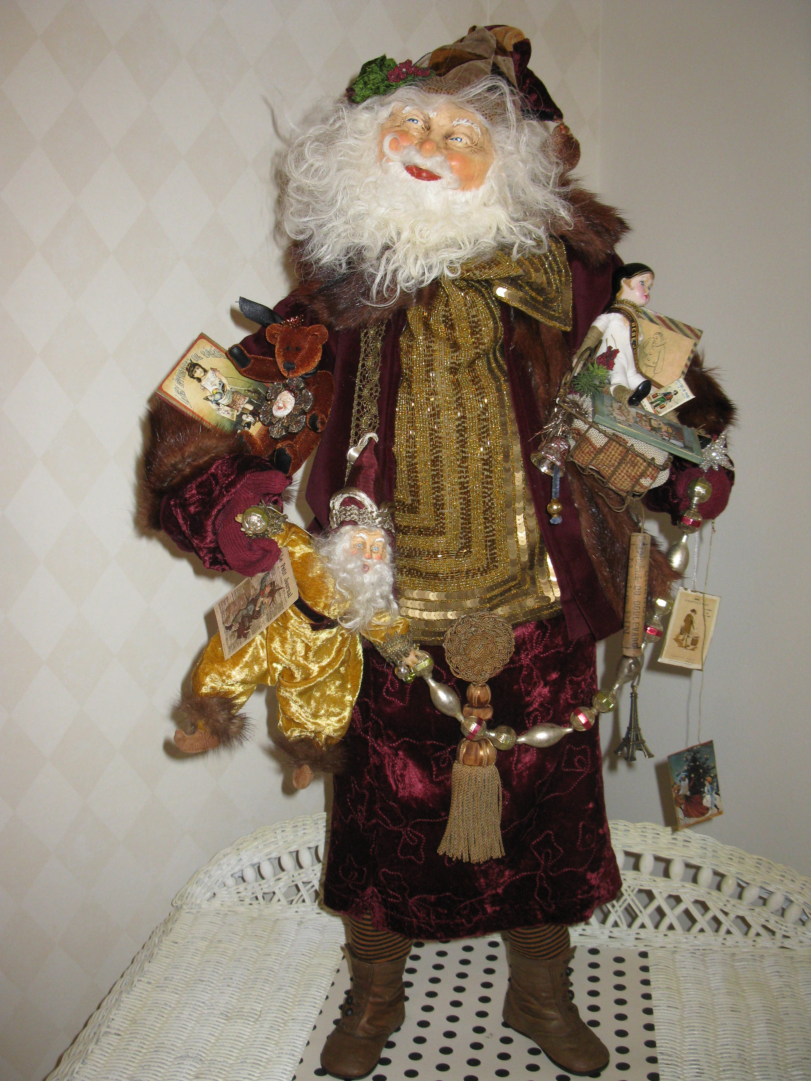 Santa Dee Gann 9 Santa Dee Gann 9