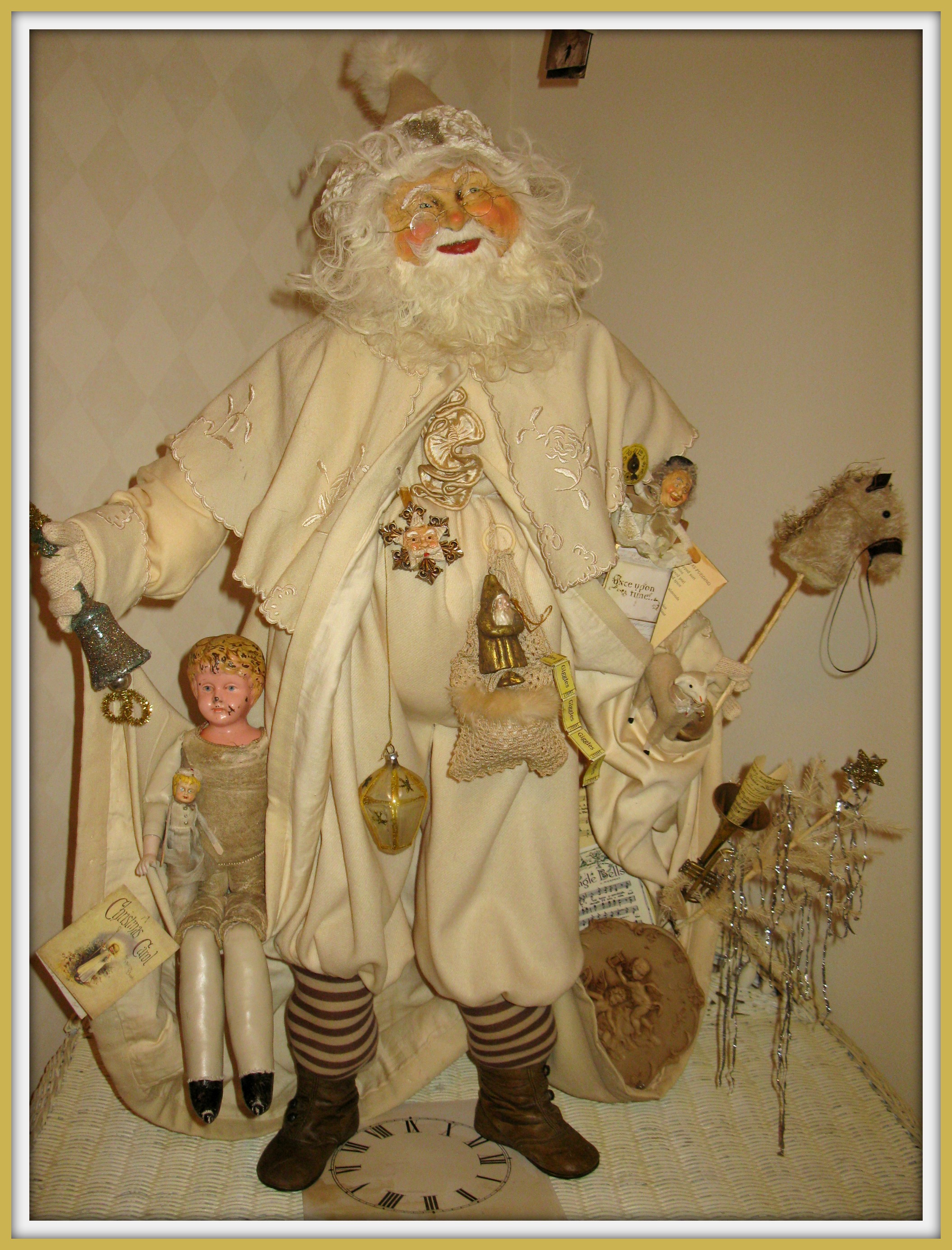 Santa dee Gann 8 Santa dee Gann 8