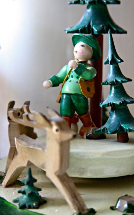 Christmas brocante corey amaro