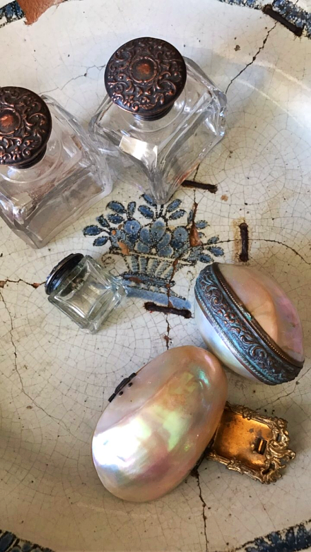 Brocante, Corey Amaro, Living in France