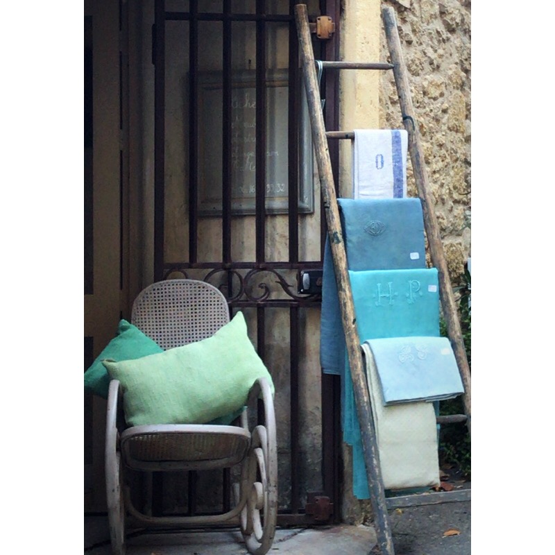 DC7DD5B8-F79B-498F-A4EA-2624EC7D9C4D