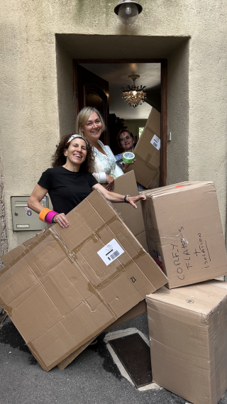 6DD98340-11E2-40A4-8C54-82A4DD2BFED6 6DD98340-11E2-40A4-8C54-82A4DD2BFED6