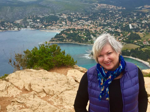 Laurie annya cassis cliff Laurie annya cassis cliff