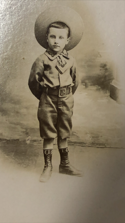 93260EEB-60BA-418D-9159-819596A5DA50 93260EEB-60BA-418D-9159-819596A5DA50