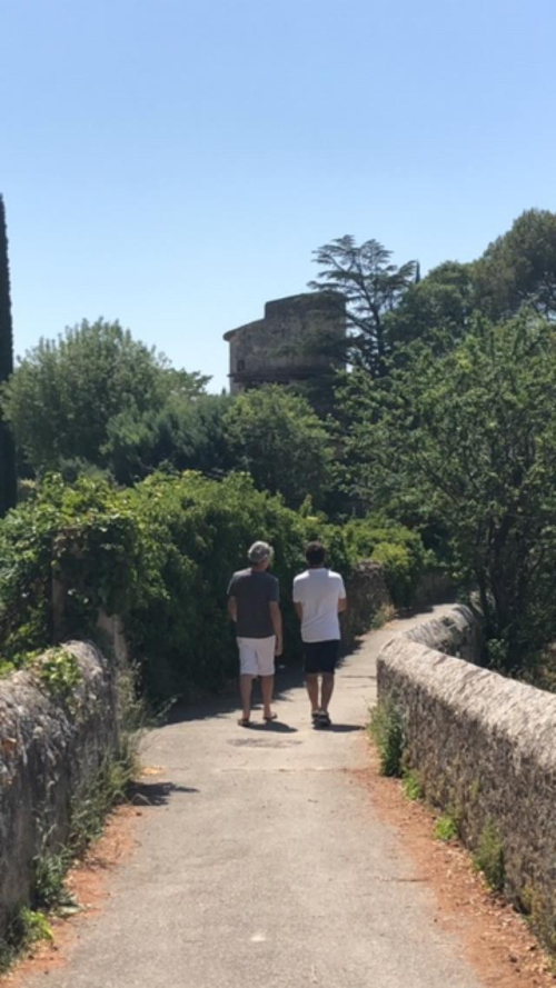 B433E418-6838-44C0-B945-9952DEBAA94A B433E418-6838-44C0-B945-9952DEBAA94A