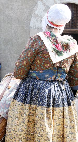 Color-of-provence-boutis