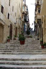 Malta_stairs_2