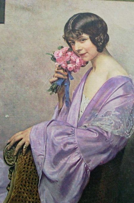 Ring on little finger Ringonfinger