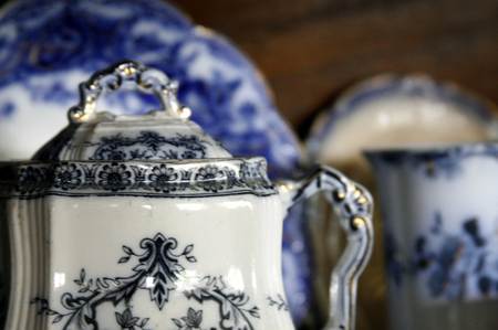 Flow blue sugar bowl Flowbluesugarbowl