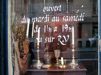 Frenchantiquesinthewind